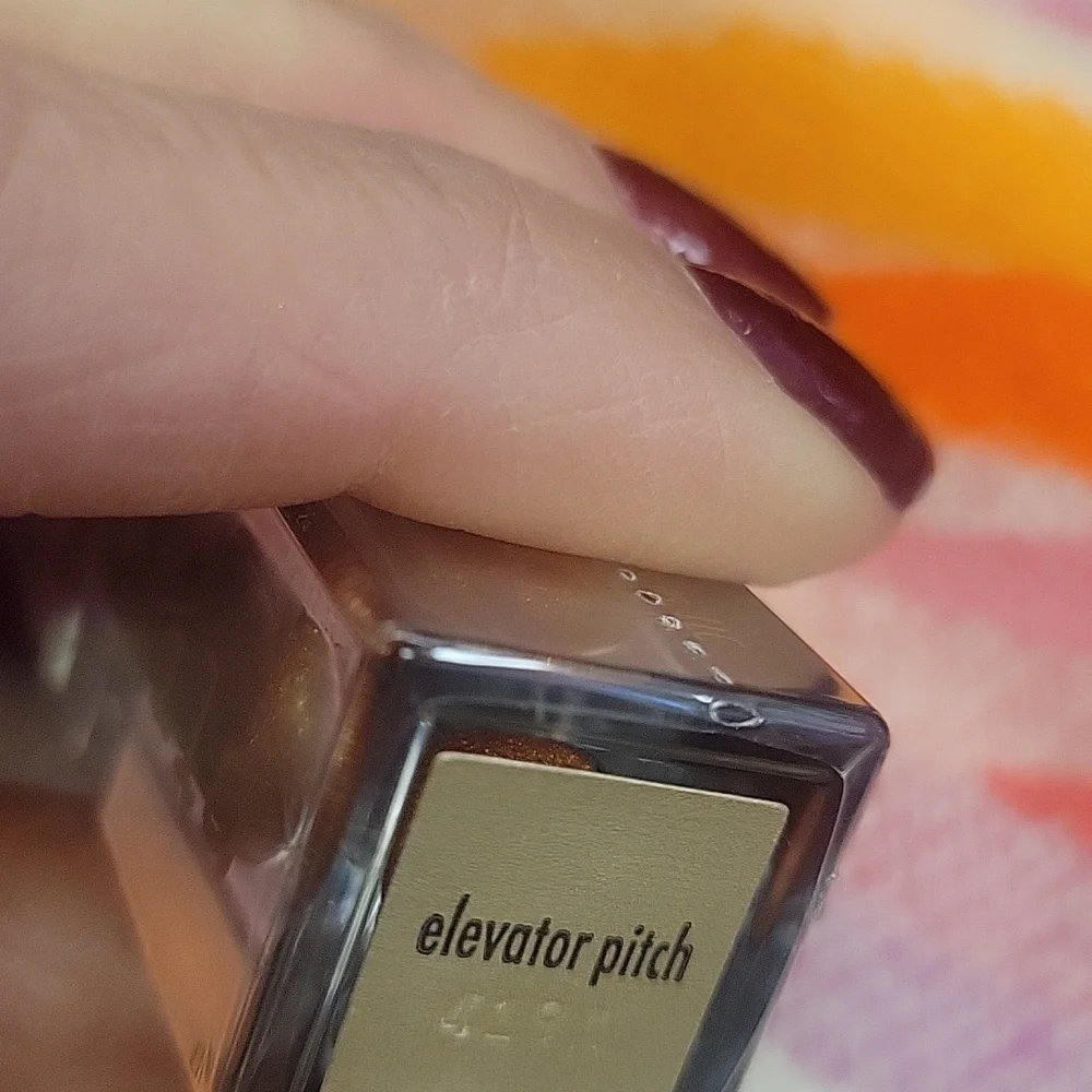 Stila NWT Beauty‎ Boss Lip Gloss Mini. Color: Elevator Pitch